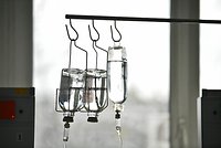 В пробах отравившейся пельменями семьи нашли следы средства от насекомых. Это мог быть дихлофос В пробах отравившейся пельменями семьи нашли следы средства от насекомых. Это мог быть дихлофос