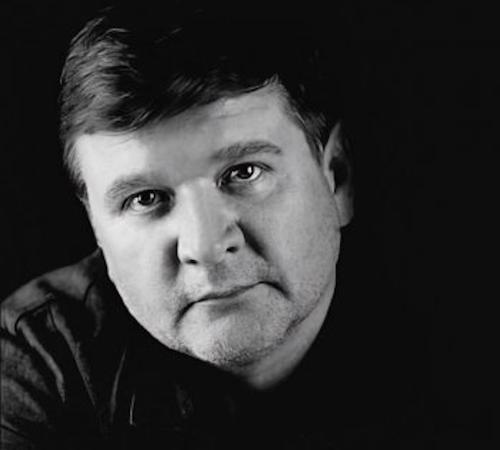 Актера Романа Мадянова похоронили в селе Малахово Актера Романа Мадянова похоронили в селе Малахово