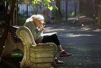 В России анонсировали рост средней пенсии по старости. Как увеличатся выплаты работающим пожилым россиянам? В России анонсировали рост средней пенсии по старости. Как увеличатся выплаты работающим пожилым россиянам?