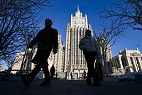 В Раде призвали Зеленского начать переговоры с Россией. Окажут ли США протекцию президенту Украины?
