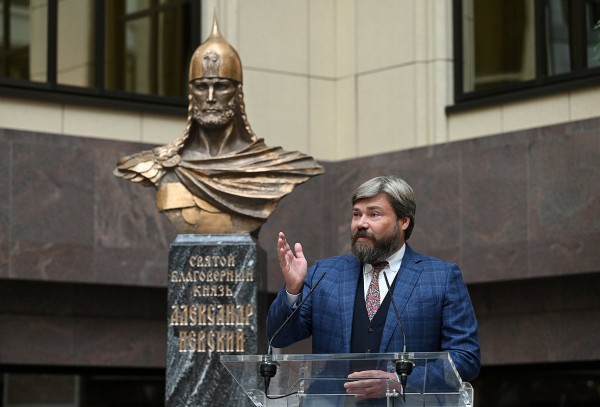 &laquo;Залезь обратно в коробку&raquo;. Посланник Трампа по Украине ответил основателю &laquo;Царьграда&raquo; насчет критики мирного плана