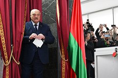 «Свет в конце тоннеля появится в этом году». Лукашенко спрогнозировал развязку конфликта на Украине «Свет в конце тоннеля появится в этом году». Лукашенко спрогнозировал развязку конфликта на Украине