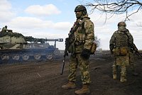 Американские дипломаты призвали исключить Украину из 90-дневной заморозки иностранной помощи. Чем грозит Киеву решение Трампа?