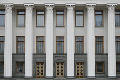 Рада не смогла вернуть легитимность Зеленскому