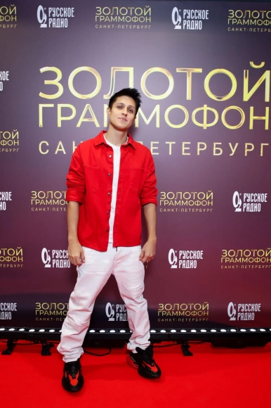 Концерт лауреатов Премии &laquo;Золотой Граммофон&raquo; в Северной столице дал старт череде мероприятий, посвященных 80-летию Великой Победы