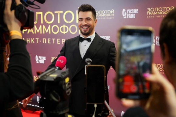 Концерт лауреатов Премии &laquo;Золотой Граммофон&raquo; в Северной столице дал старт череде мероприятий, посвященных 80-летию Великой Победы