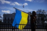 Спецпосланник Трампа призвал к прекращению огня после массированной атаки на Киев. Как на удары отреагировали в мире и на Украине?