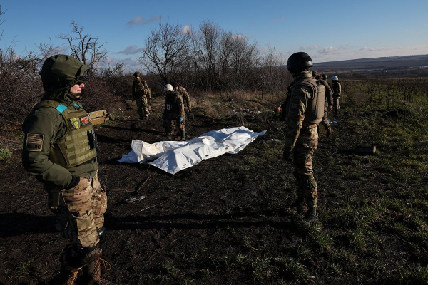 Украина неожиданно перенесла обмен пленными. На границе остались тысячи тел бойцов. Что об этом известно? Украина неожиданно перенесла обмен пленными. На границе остались тысячи тел бойцов. Что об этом известно?