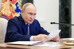 &laquo;Что ему там делать, когда меня нет?&raquo; Путин объяснил отсутствие Трампа на переговорах в Стамбуле. И раскрыл, почему сам не поехал