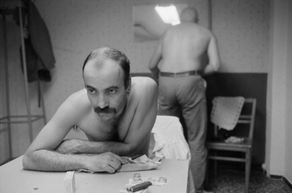 &laquo;Жизнь вместе&raquo;: редкие фото ГДР 80-х годов от Уте Малер