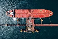 &laquo;Санкции вернутся&raquo;. Трамп пообещал снова ввести ограничительные меры против России, но назвал необходимое для этого условие
