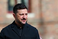 Зеленский объявил перемирие после угроз нанести удар по параду Победы в Москве. Что заставило президента Украины передумать?