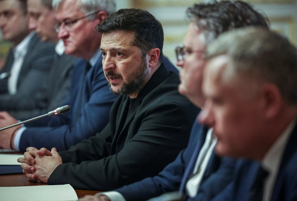 «СБУ поручено три задачи». Зеленский объявил о 40-дневной операции против России. Что о ней известно? «СБУ поручено три задачи». Зеленский объявил о 40-дневной операции против России. Что о ней известно?