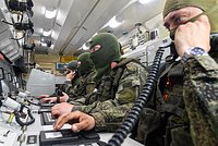 Москва подверглась крупнейшей за два года атаке ВСУ, сбиты почти 200 БПЛА. Военкоры отметили важную особенность налета