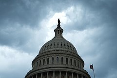 Белый дом согласовал сокрушительные санкции против России Белый дом согласовал сокрушительные санкции против России
