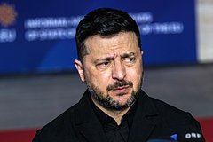 Зеленский решил поменять премьера из-за России Зеленский решил поменять премьера из-за России